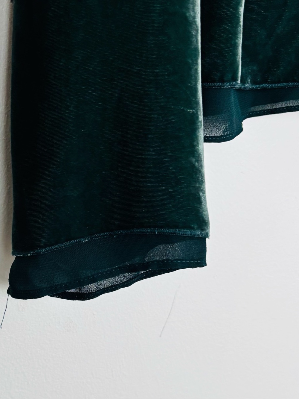 J. Crew silk blend velvet and chiffon dark green blazer. Size 8 - Picture 5 of 7